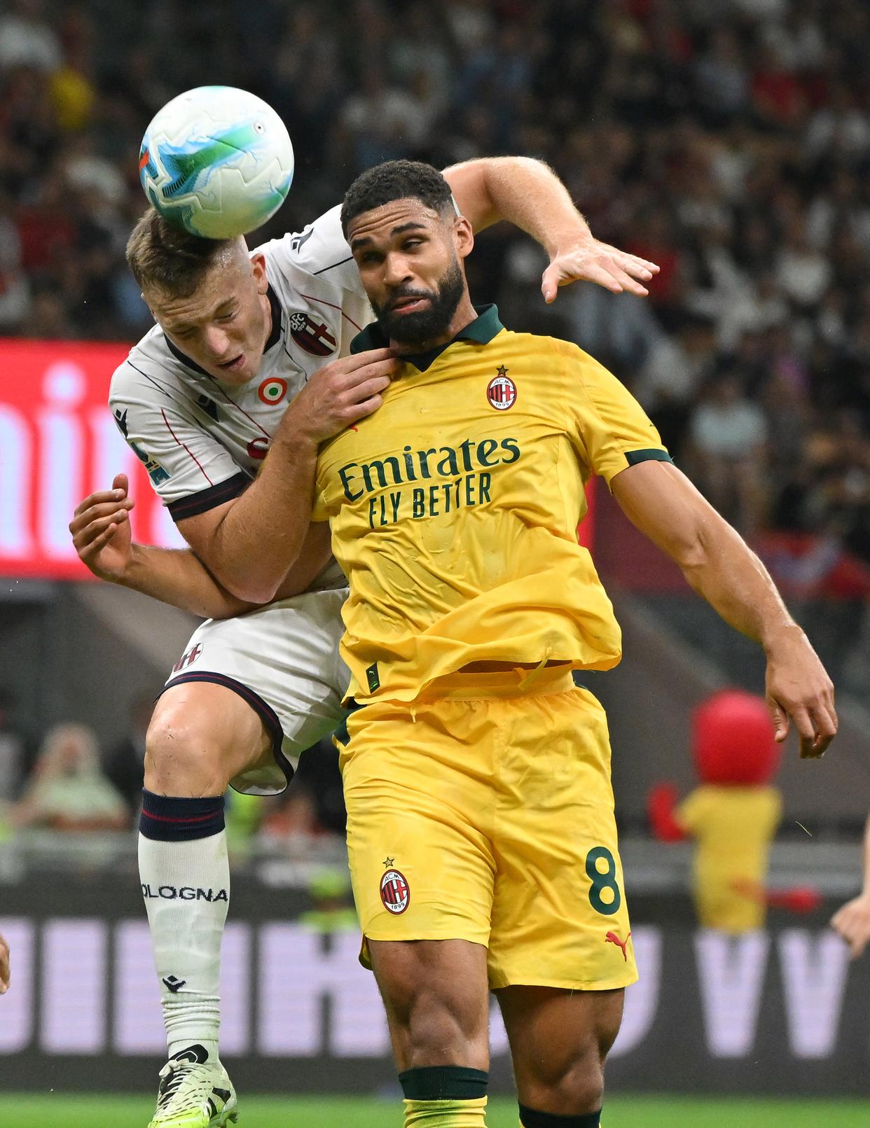 新葡京娱乐城-AC米兰告捷，意甲争冠形势日益明朗(ac米兰意甲赛程)